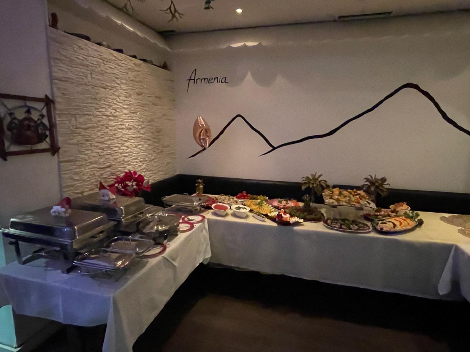 Buffet vor Armenia-Wandbild
